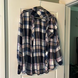 id:23 Flannel - Size M